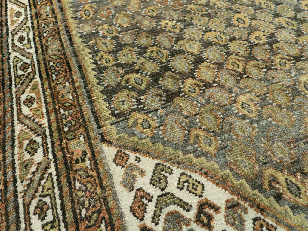Vintage Persian Malayer Gallery Rug, No.28829 - Galerie Shabab