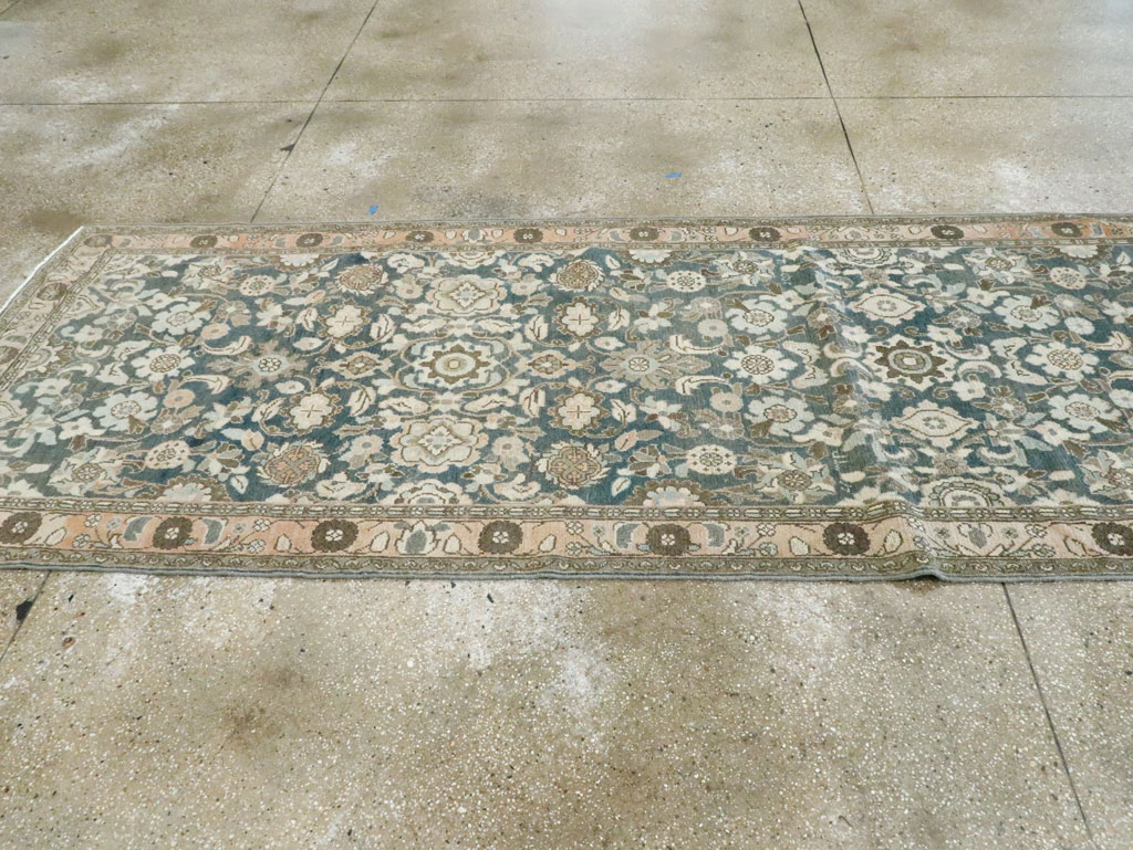 Vintage Persian Malayer Runner, No.28838 - Galerie Shabab