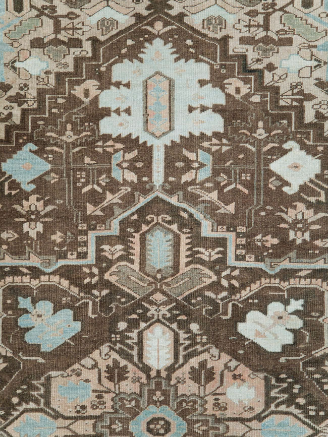 Vintage Persian Heriz Carpet, No.28840 - Galerie Shabab