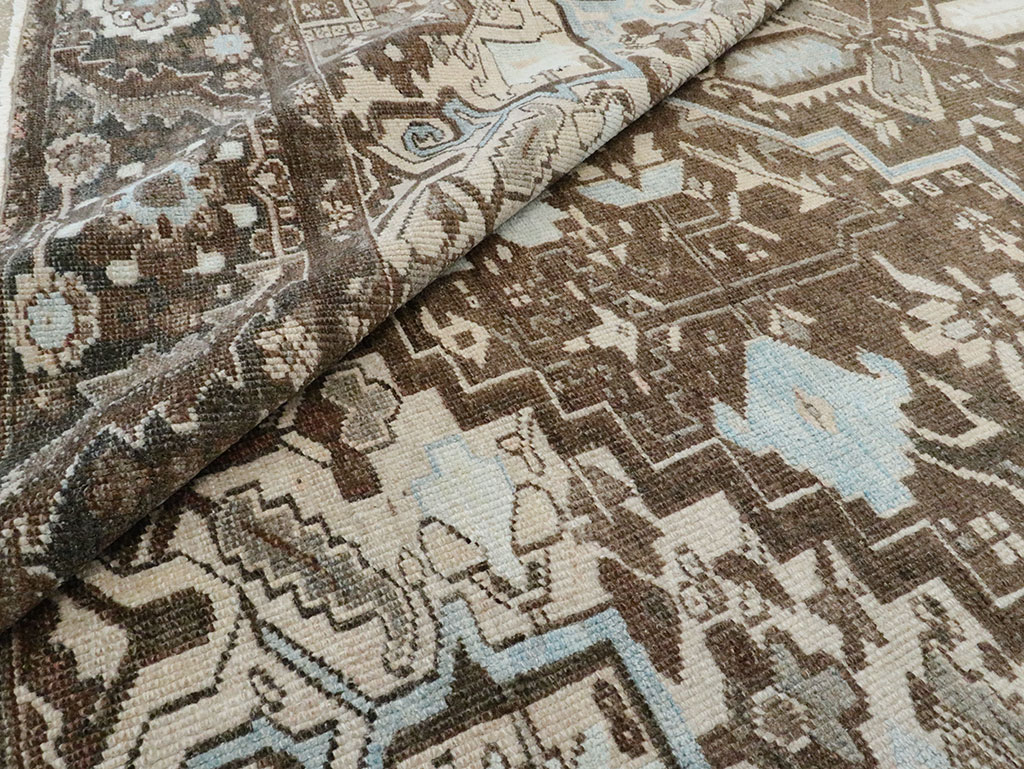 Vintage Persian Heriz Carpet, No.28840 - Galerie Shabab