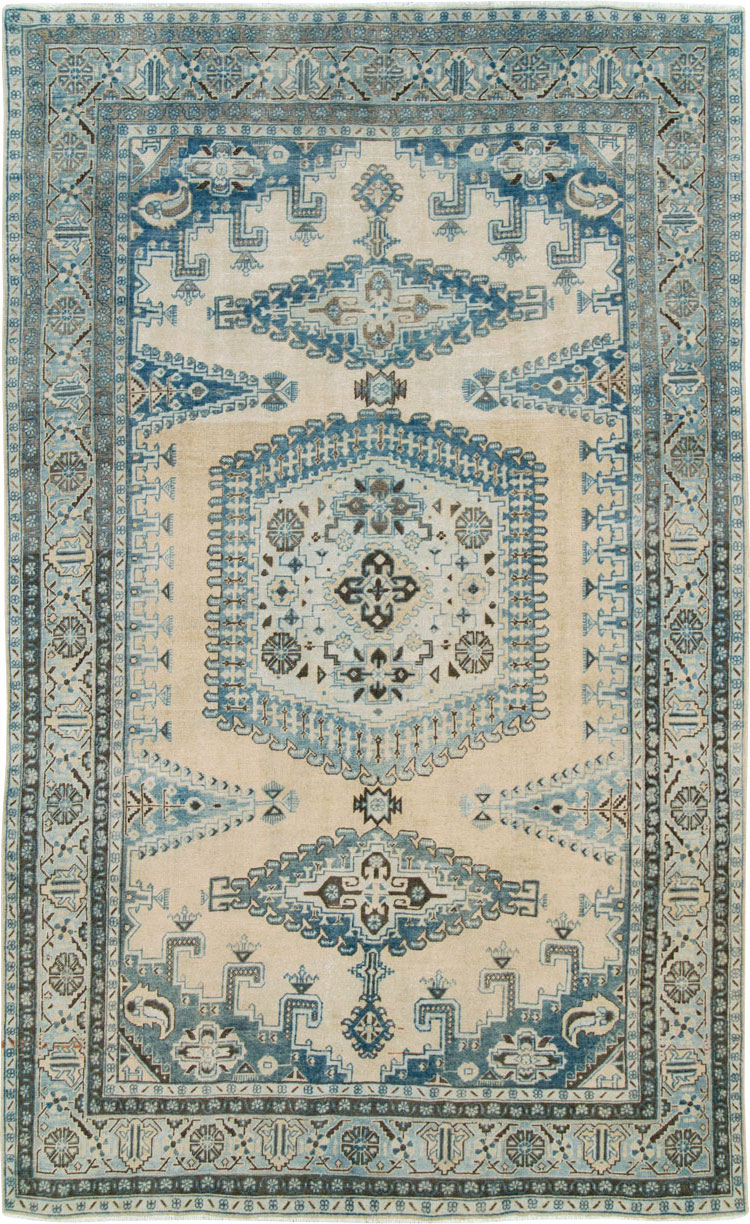 Vintage Persian Veece Accent Carpet, No.28843 - Galerie Shabab