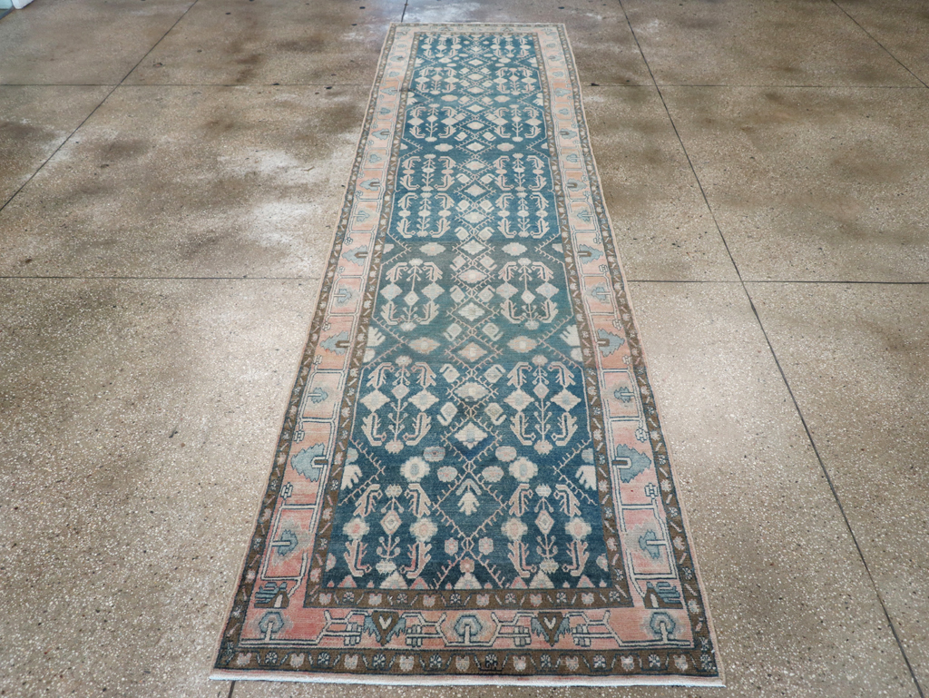 Vintage Persian Malayer Runner, No.28848 - Galerie Shabab