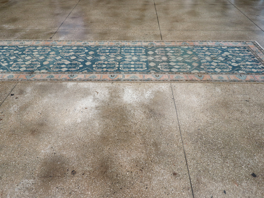 Vintage Persian Malayer Runner, No.28848 - Galerie Shabab