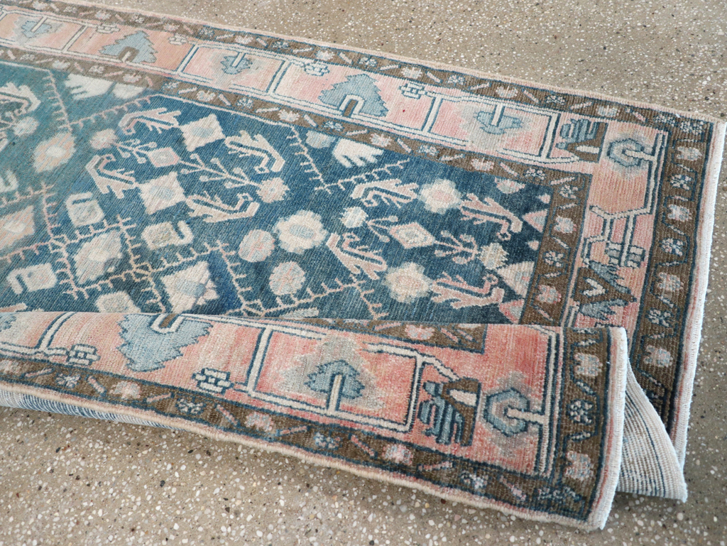 Vintage Persian Malayer Runner, No.28848 - Galerie Shabab