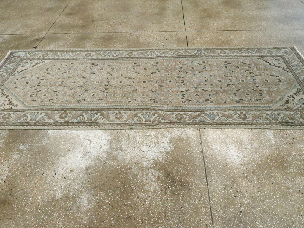 Vintage Persian Malayer Runner, No.28852 - Galerie Shabab