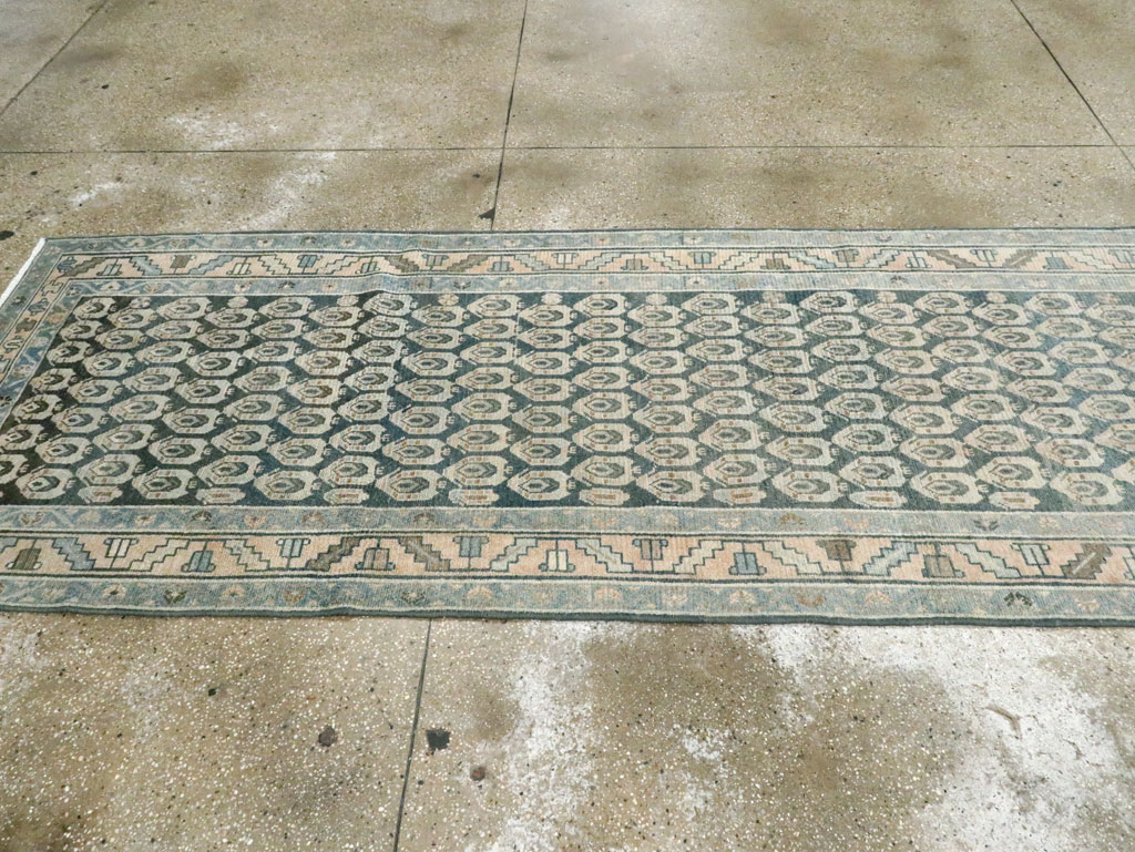 Vintage Persian Malayer Runner, No.28854 - Galerie Shabab