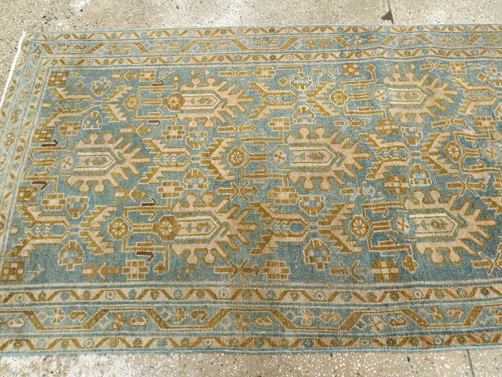 Vintage Persian Malayer Runner, No.28855 - Galerie Shabab