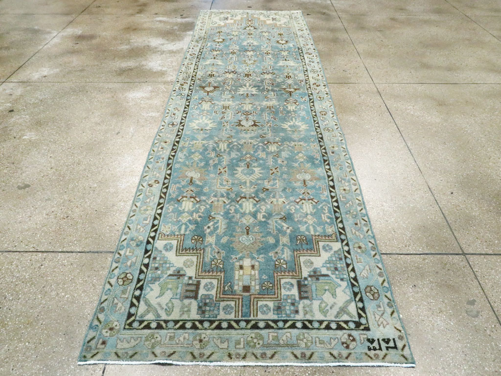 Vintage Persian Malayer Runner, No.28857 - Galerie Shabab