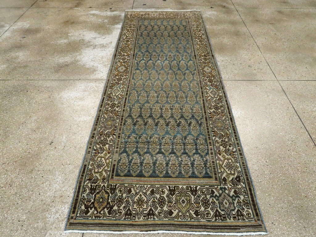 Vintage Persian Malayer Runner, No.28865 - Galerie Shabab