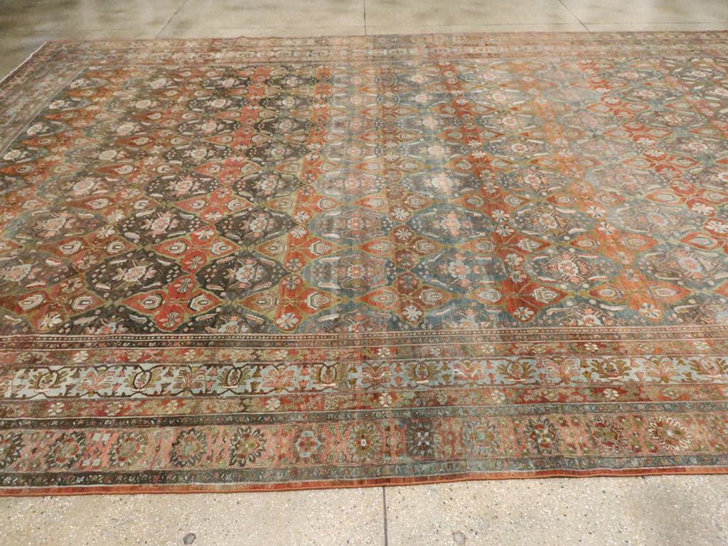 Antique Persian Bidjar Carpet, No.28870 - Galerie Shabab
