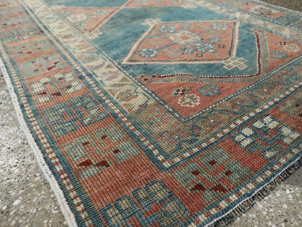 Antique Persian Northwest Rug, No.28876 - Galerie Shabab