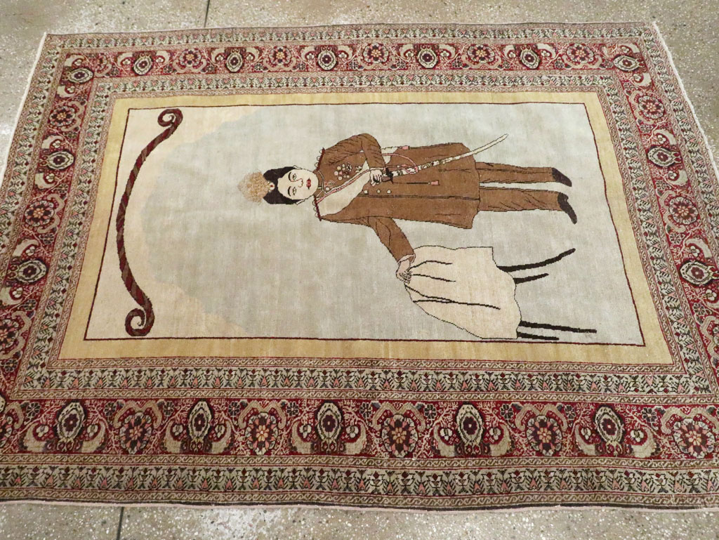 Antique Persian Tabriz Rug, No.28877 - Galerie Shabab