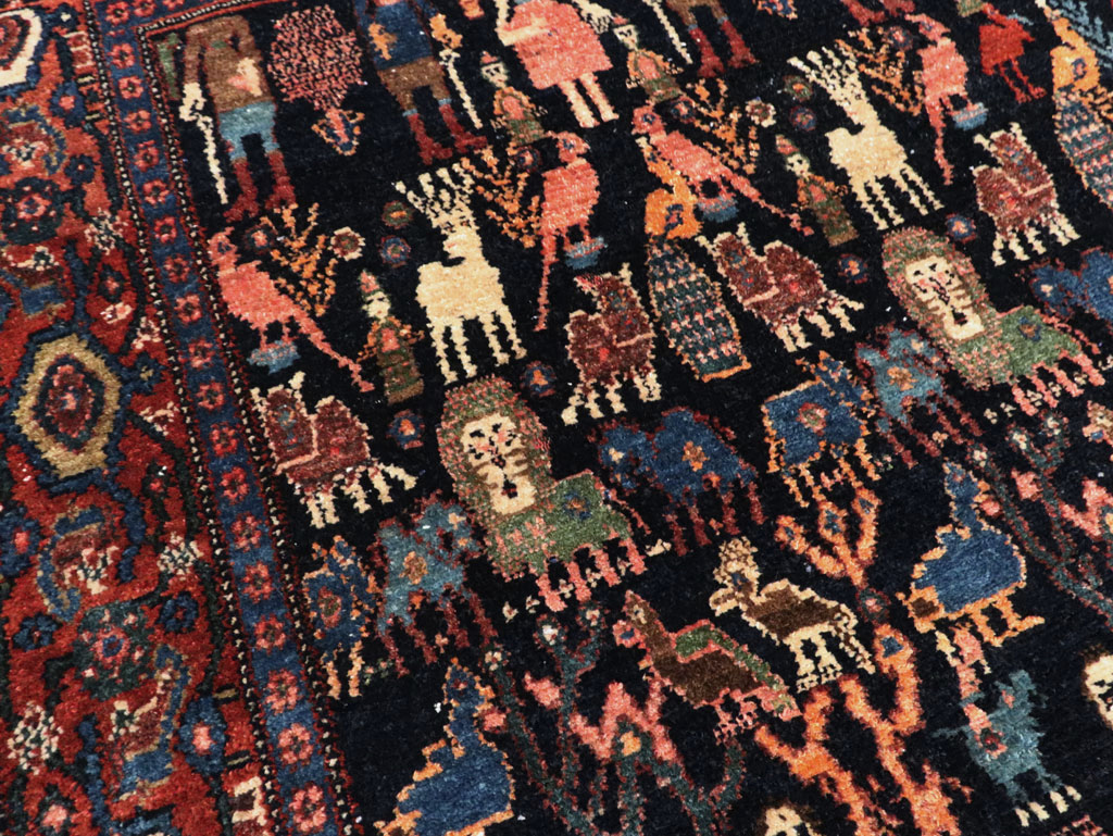 Antique Persian Senneh Malayer Pictorial Rug, No.28880 - Galerie Shabab