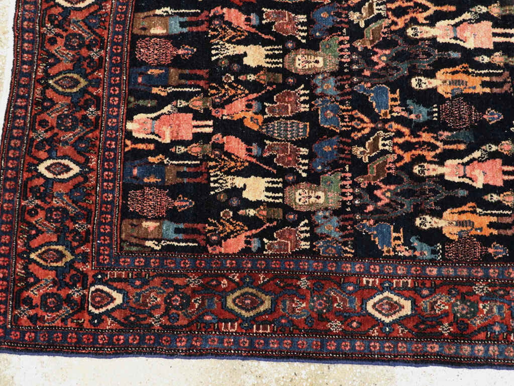 Antique Persian Senneh Malayer Pictorial Rug, No.28880 - Galerie Shabab