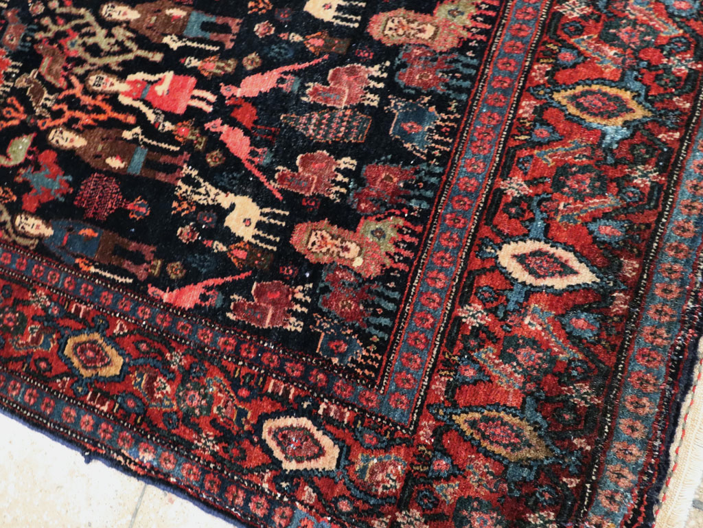 Antique Persian Senneh Malayer Pictorial Rug, No.28880 - Galerie Shabab