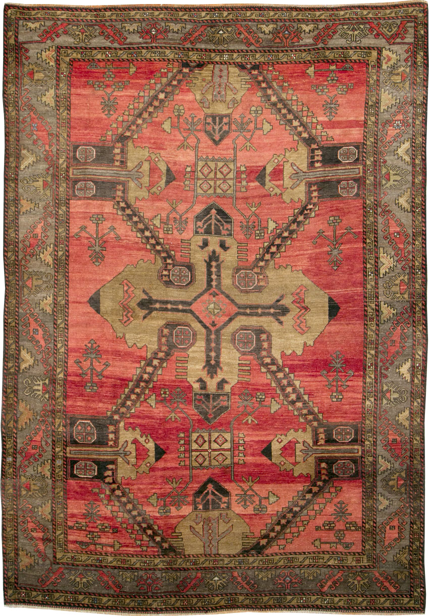 Vintage Turkish Anatolian Accent Rug, No.28886 - Galerie Shabab