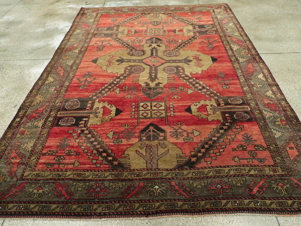 Vintage Turkish Anatolian Accent Rug, No.28886 - Galerie Shabab