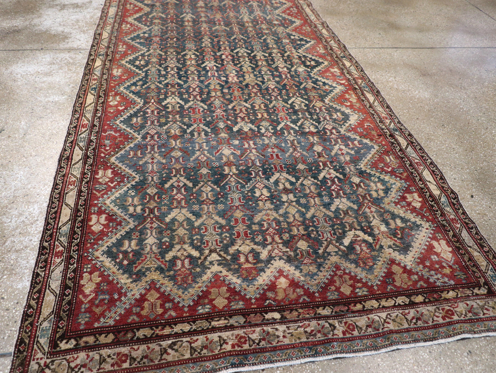 Antique Persian Malayer Wide Gallery Runner, No.28888 - Galerie Shabab
