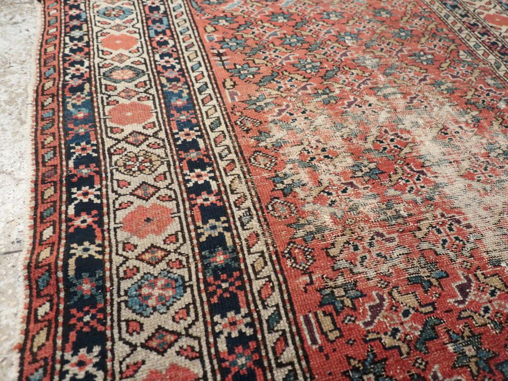 Antique Distressed Malayer Rug, No.28892 - Galerie Shabab
