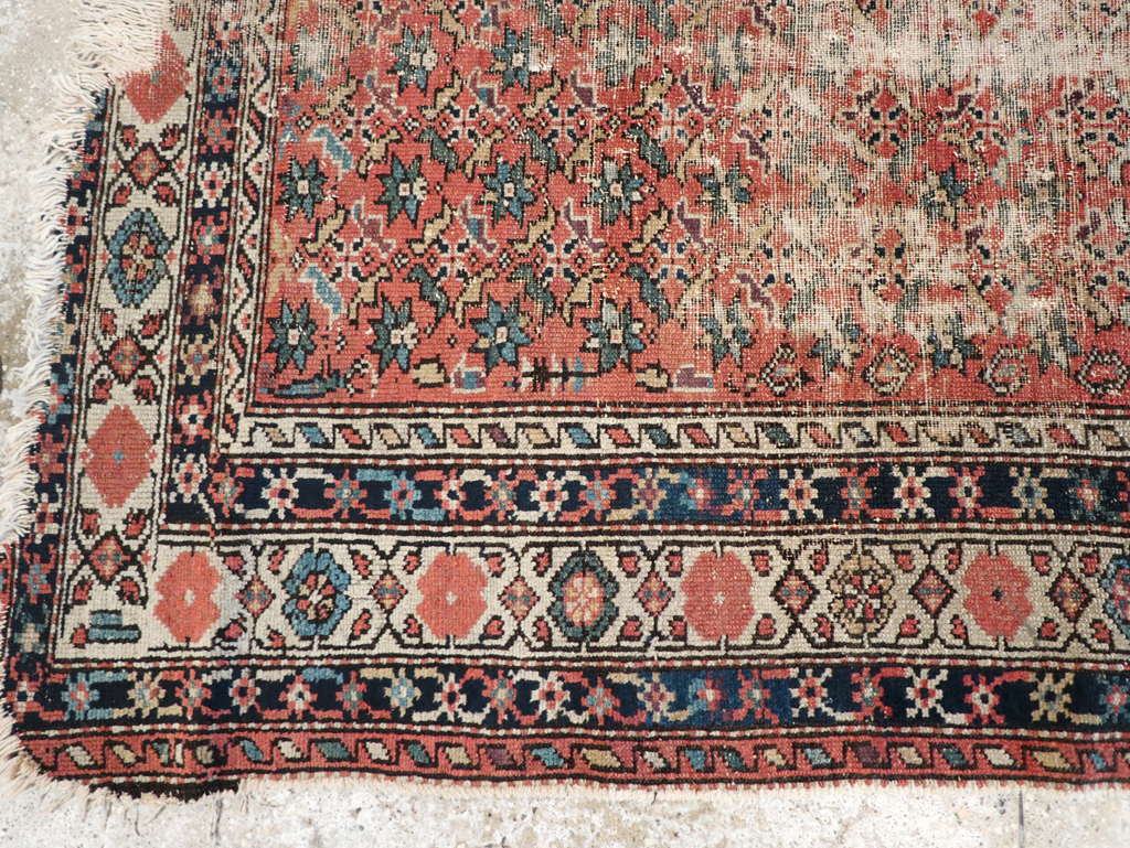 Antique Distressed Malayer Rug, No.28892 - Galerie Shabab