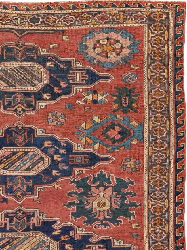 Antique Russian Soumak Square Throw Rug, No.28893 - Galerie Shabab