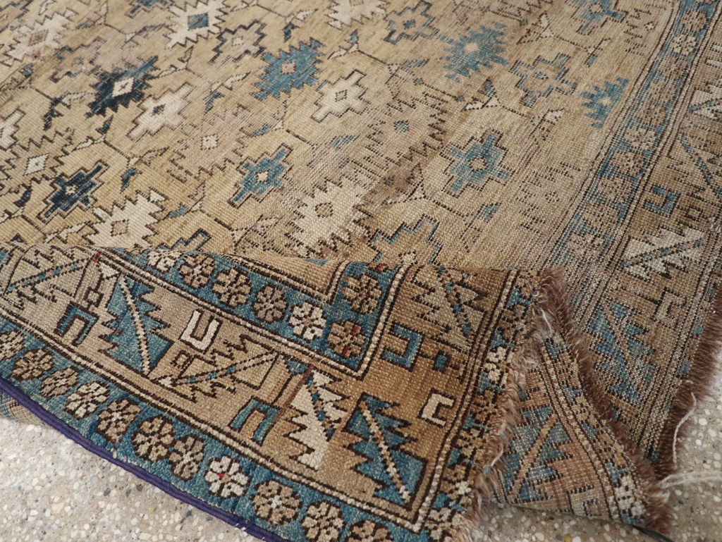 Distressed Antique Caucasian Shirvan Square Accent Rug, No.28894 - Galerie Shabab