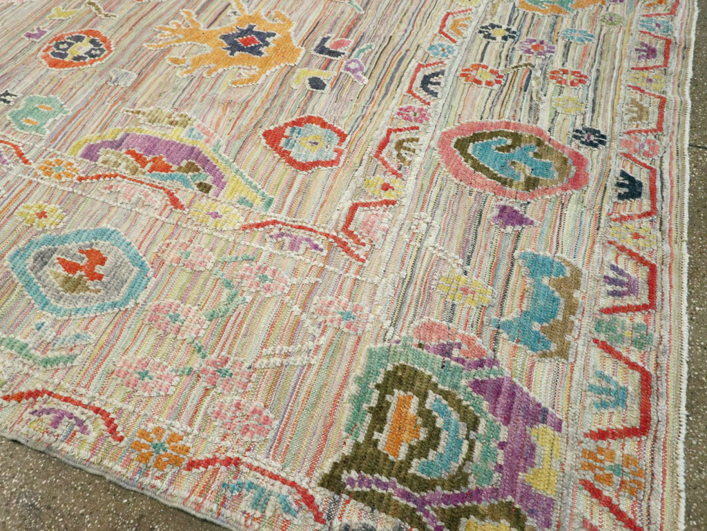 Contemporary Turkish Souf Oushak Large Room Size Carpet, No.28898 - Galerie Shabab