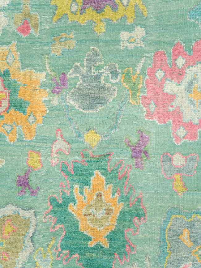 Contemporary Turkish Souf Oushak Large Room Size Carpet, No.28899 - Galerie Shabab