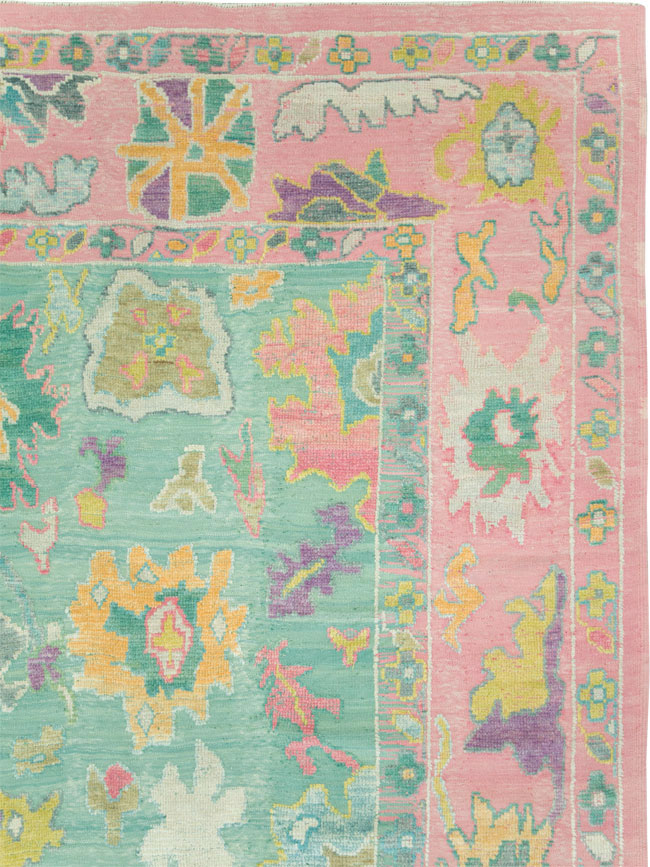 Contemporary Turkish Souf Oushak Large Room Size Carpet, No.28899 - Galerie Shabab