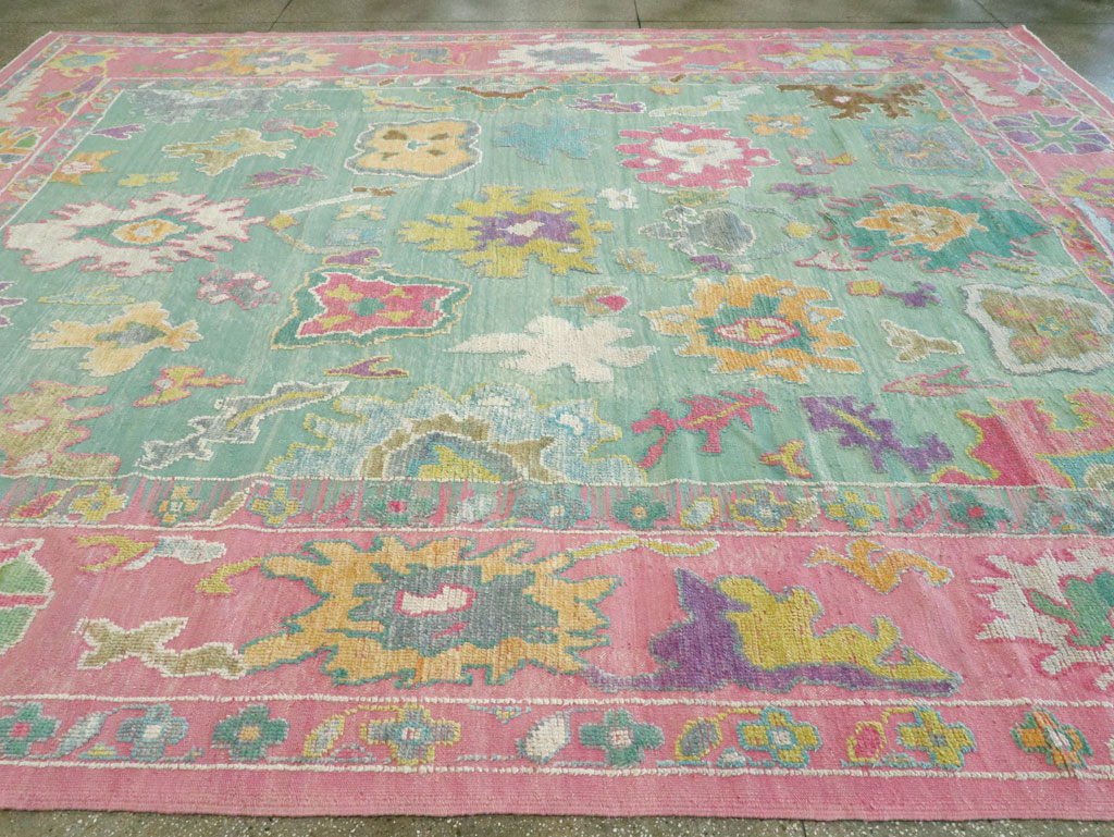 Contemporary Turkish Souf Oushak Large Room Size Carpet, No.28899 - Galerie Shabab