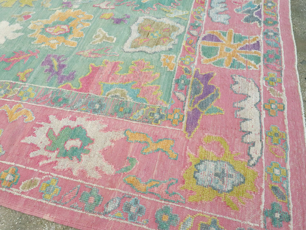 Contemporary Turkish Souf Oushak Large Room Size Carpet, No.28899 - Galerie Shabab