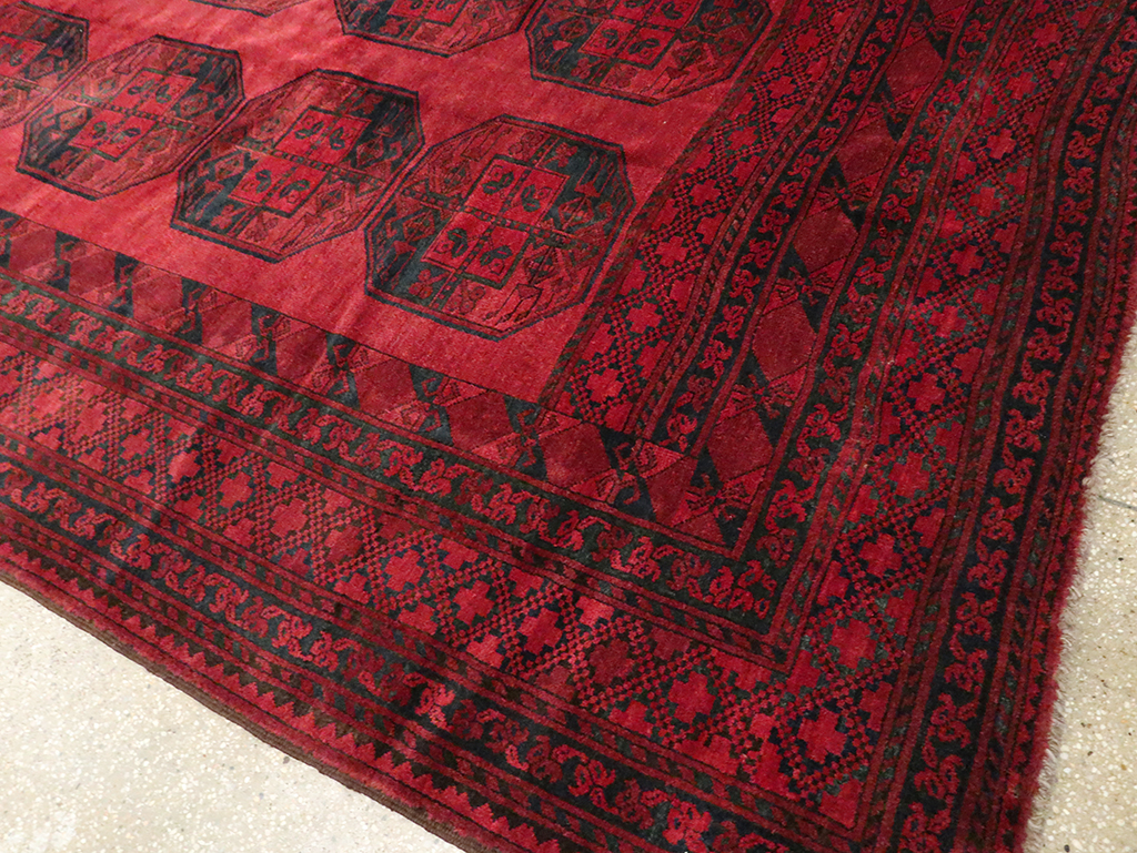 Vintage Central Asian Bokhara Large Room Size Carpet, No.28910 - Galerie Shabab