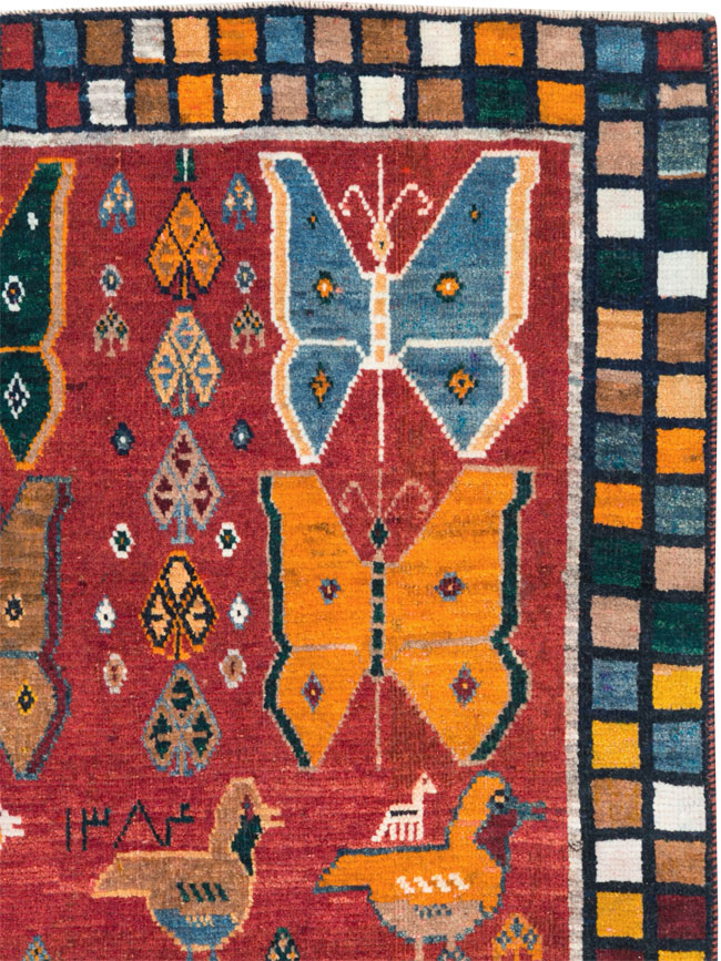Vintage Persian Pictorial Gabbeh Throw Rug, No.28914 - Galerie Shabab