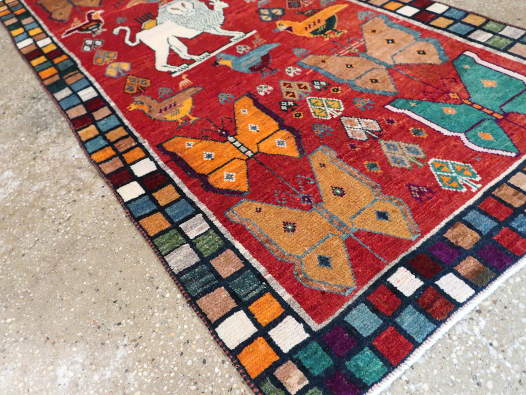 Vintage Persian Pictorial Gabbeh Throw Rug, No.28914 - Galerie Shabab