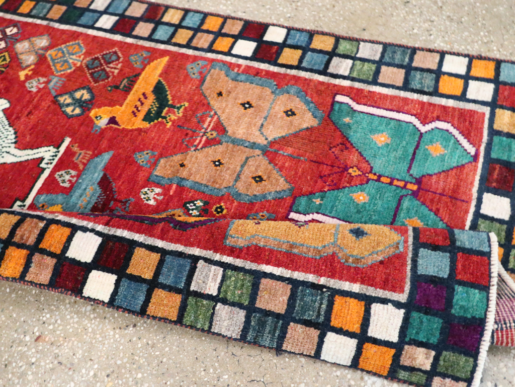 Vintage Persian Pictorial Gabbeh Throw Rug, No.28914 - Galerie Shabab