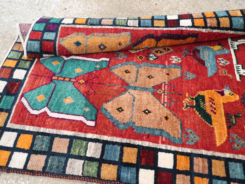 Vintage Persian Pictorial Gabbeh Throw Rug, No.28914 - Galerie Shabab