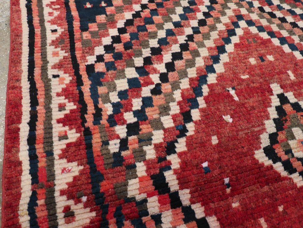 Vintage Persian Gabbeh Tribal Accent Rug, No.28915 - Galerie Shabab