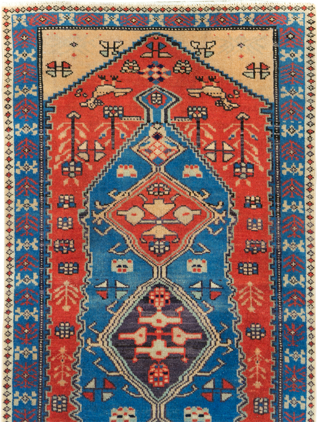 Vintage Persian Mahal Runner, No.28917 - Galerie Shabab