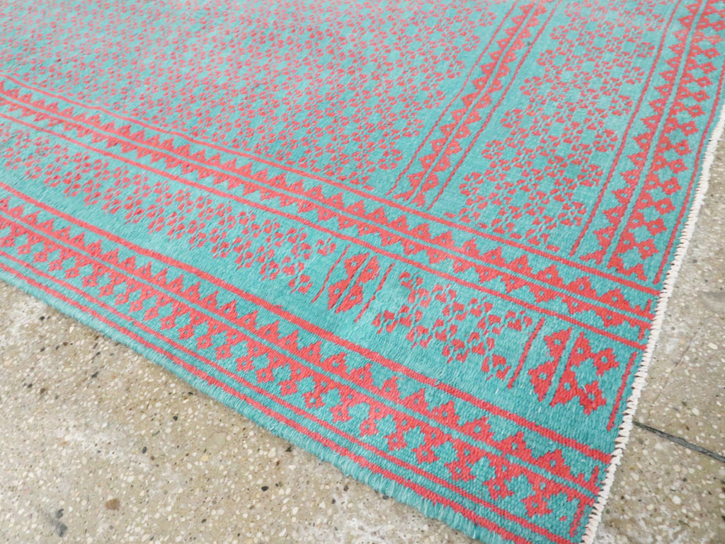 Vintage Persian Reversible Flatweave Kilim Accent Rug, No.28926 - Galerie Shabab
