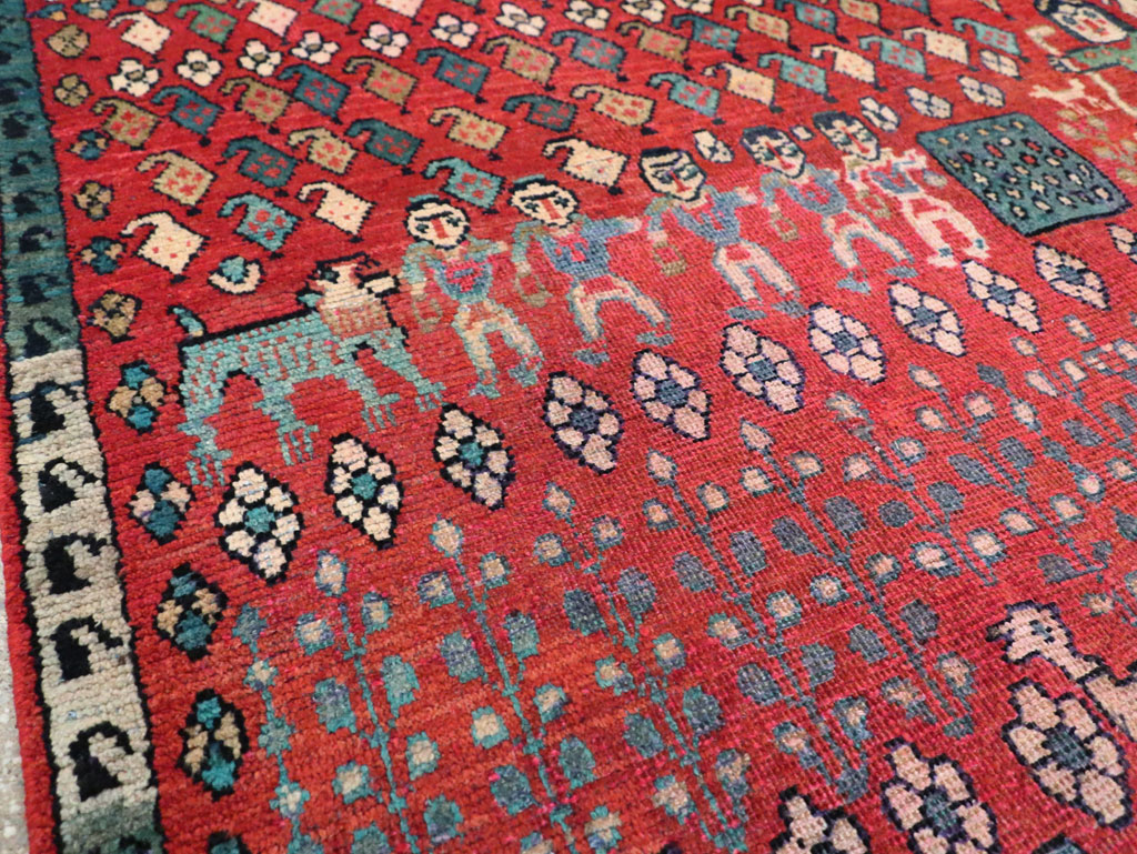 Vintage Persian Hamadan Pictorial Accent Carpet, No.28930 - Galerie Shabab