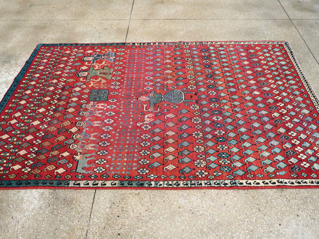 Vintage Persian Hamadan Pictorial Accent Carpet, No.28930 - Galerie Shabab