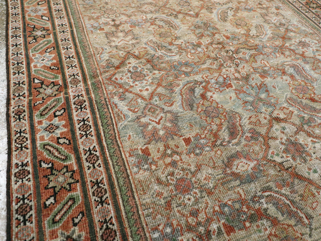 Antique Persian Mahal Gallery Rug, No.28931 - Galerie Shabab