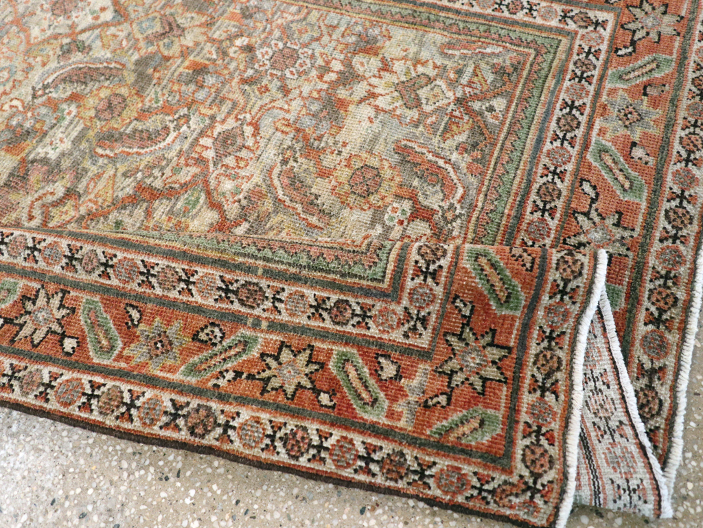 Antique Persian Mahal Gallery Rug, No.28931 - Galerie Shabab