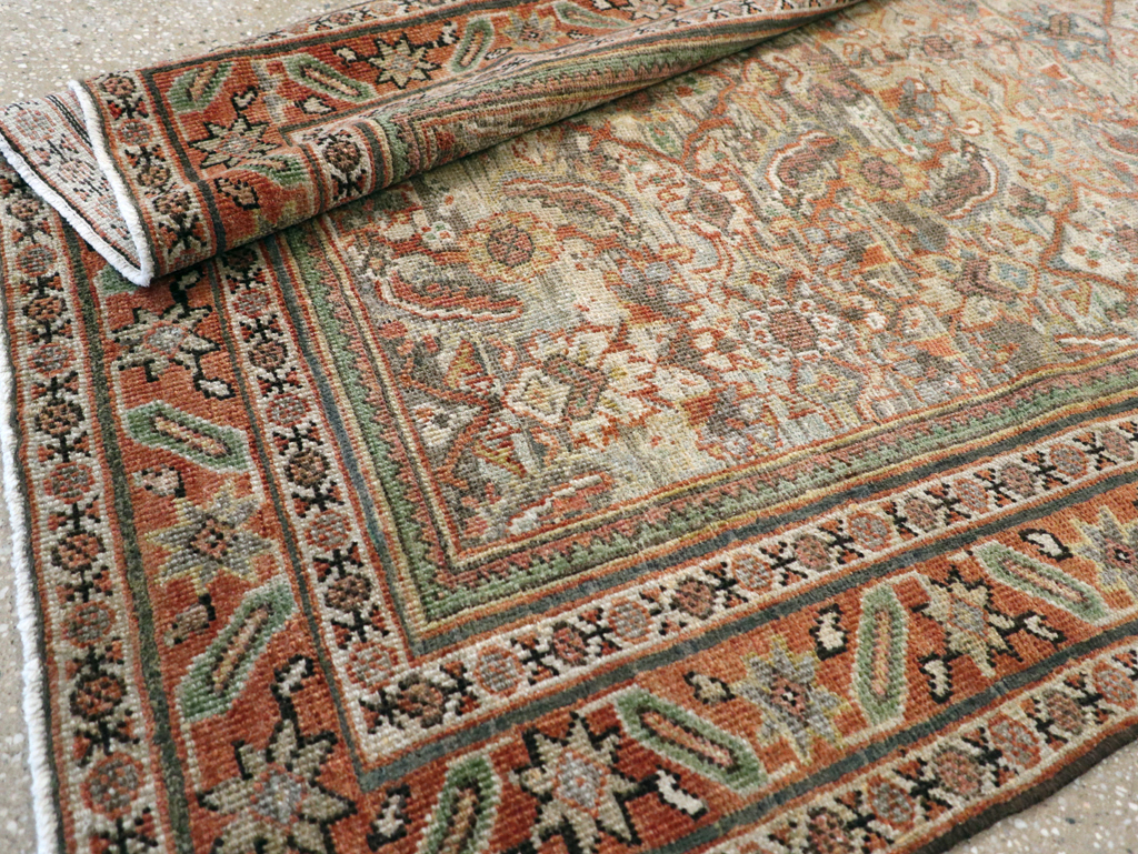 Antique Persian Mahal Gallery Rug, No.28931 - Galerie Shabab