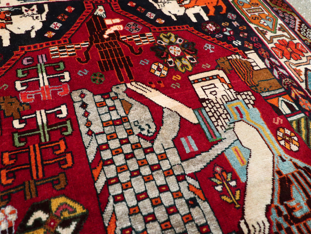 Vintage Persian Shiraz Pictorial Rug, No.28932 - Galerie Shabab