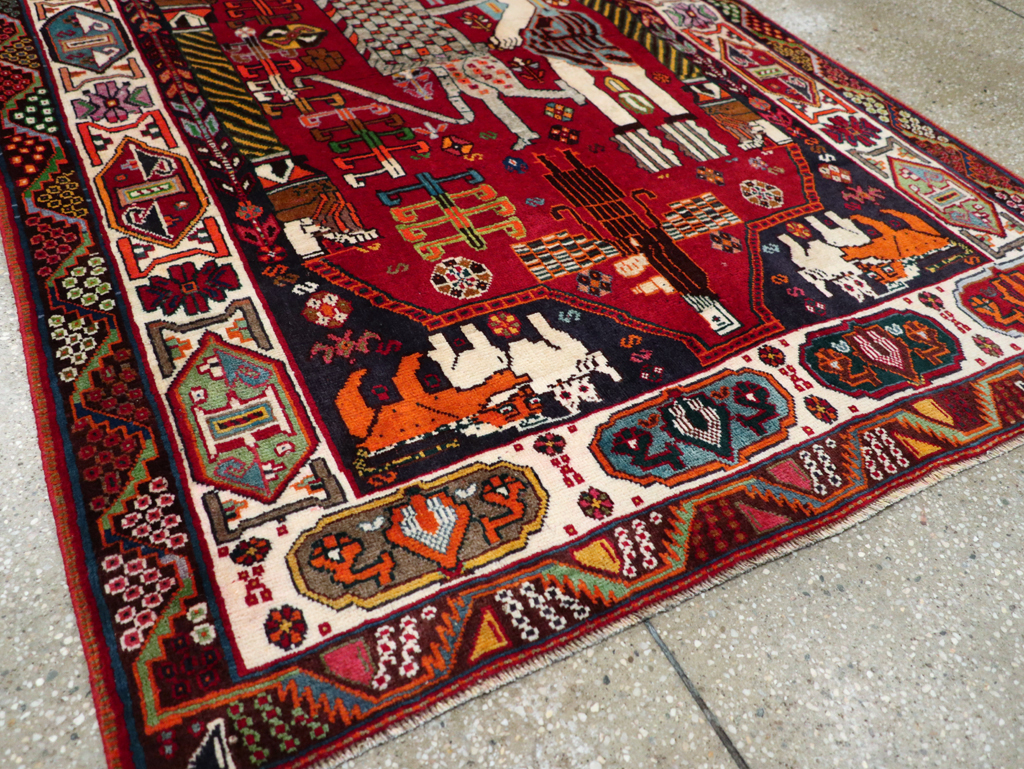 Vintage Persian Shiraz Pictorial Rug, No.28932 - Galerie Shabab