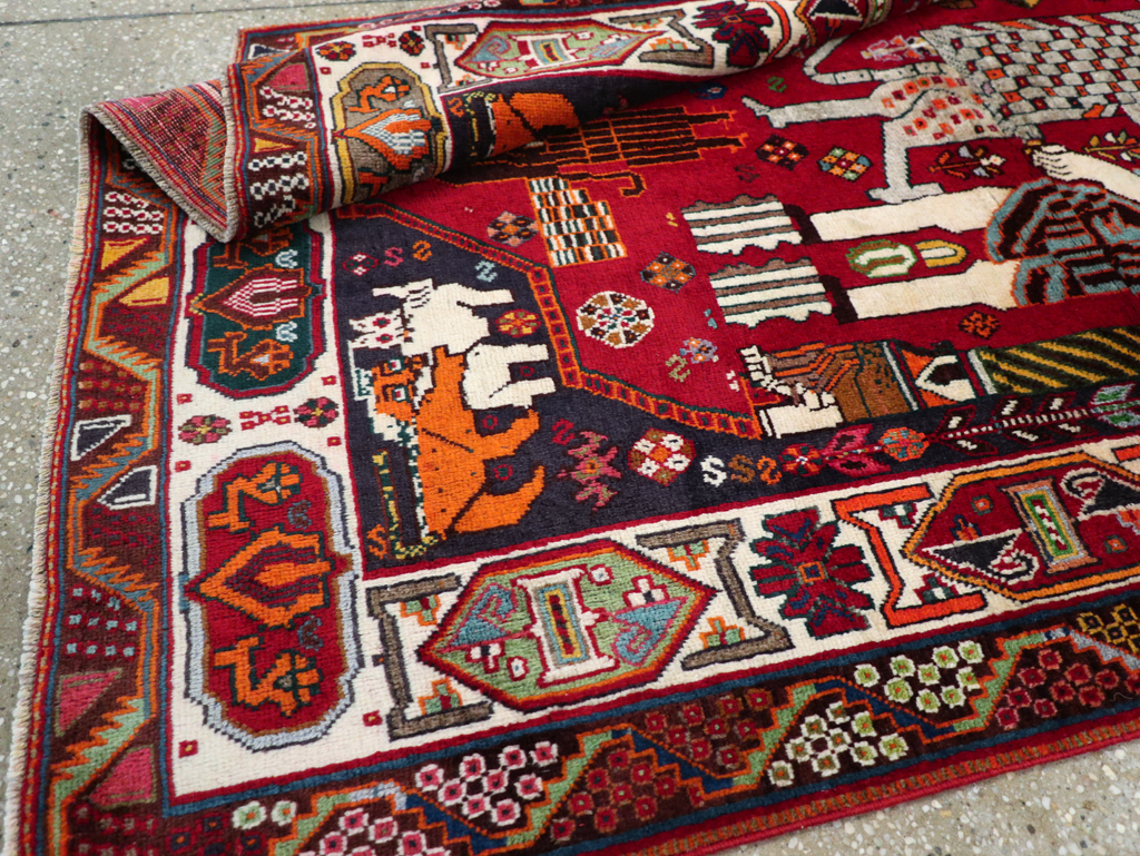 Vintage Persian Shiraz Pictorial Rug, No.28932 - Galerie Shabab