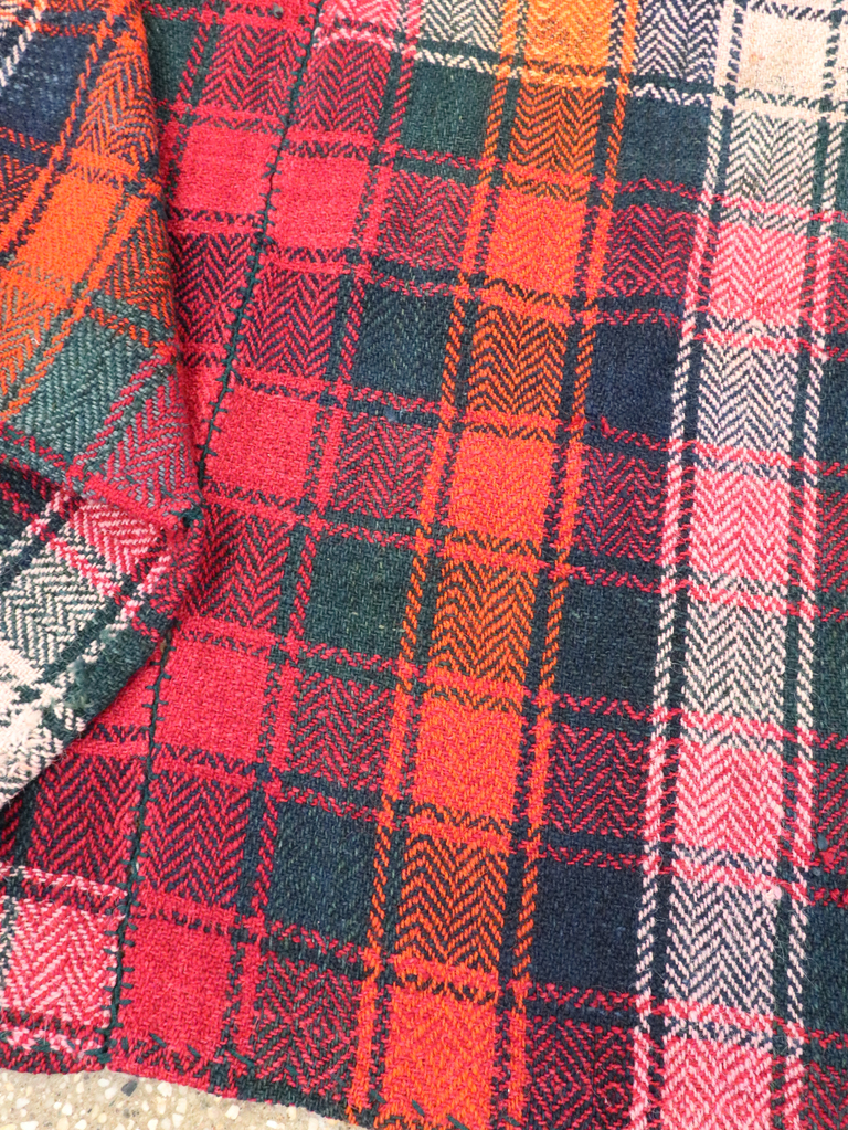 Vintage Persian Textile, No.28938 - Galerie Shabab