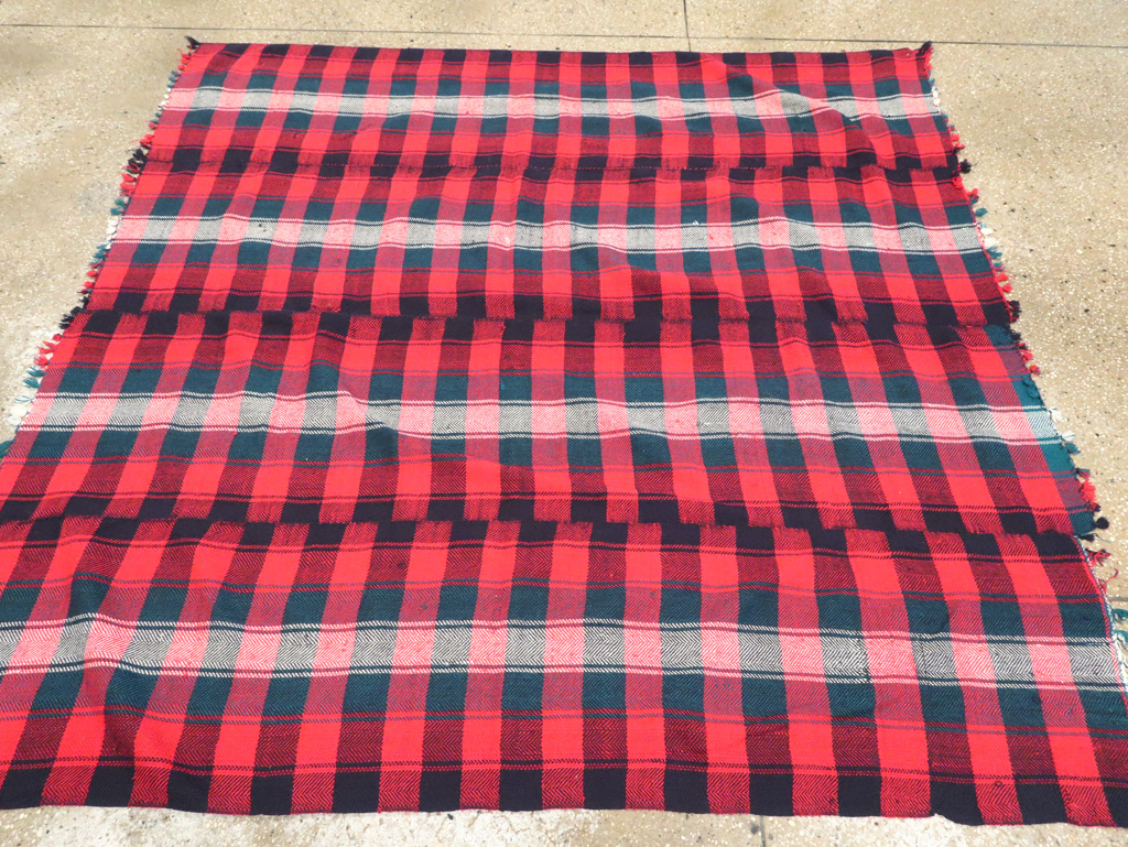 Vintage Persian Square Textile, No.28944 - Galerie Shabab