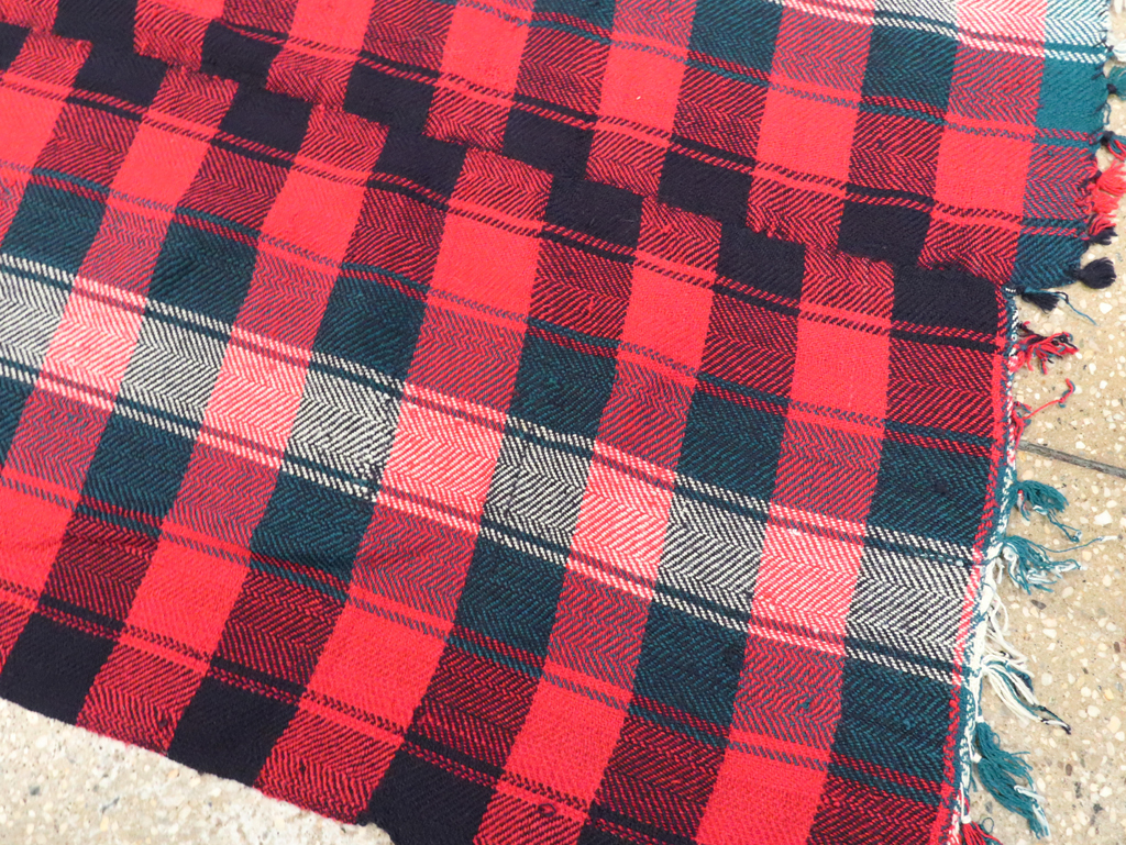 Vintage Persian Square Textile, No.28944 - Galerie Shabab